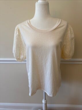 LC Lauren Conrad Cream Colored Puff Sleeve Knit Top Size Large